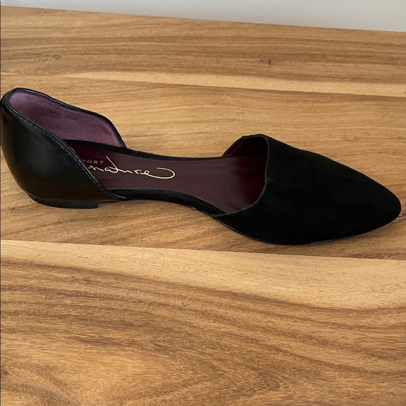 7 1/2.  Genuine Leather & Suede  D’ORSEY Cut Black Women's Flats - Picture 4 of 4